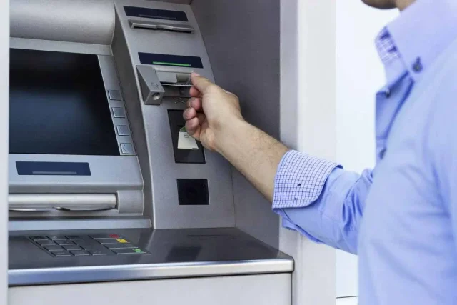 كم مبلغ الإيداع في الصراف الراجحي؟ كم مبلغ الإيداع في الصراف الراجحي؟