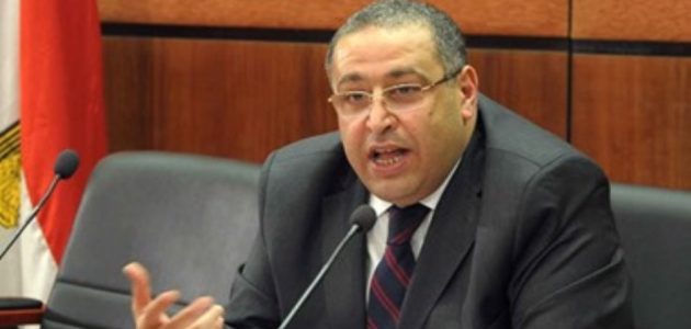 الاتحاد المصري للأوراق المالية يسعي لتطوير سوق المال والسيطرة على ضريبة الأرباح الرأسمالي أشرف سالمان : الاتحاد المصري للأوراق المالية يخوض حربًا ضد ضريبة الأرباح الرأسمالي