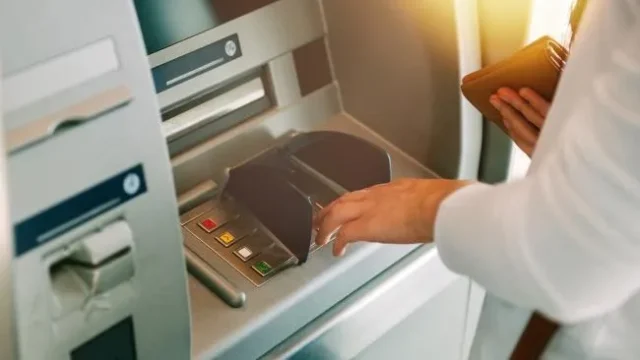 رسوم بنك Neteller على عمليات السحب والإيداع رسوم بنك Neteller على عمليات السحب والإيداع