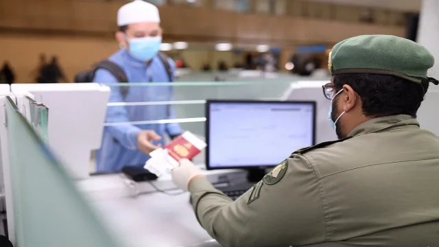 الحكومة السعودية توضح رسوم نقل الكفالة في النظام الجديد رسوم نقل الكفالة في النظام الجديد