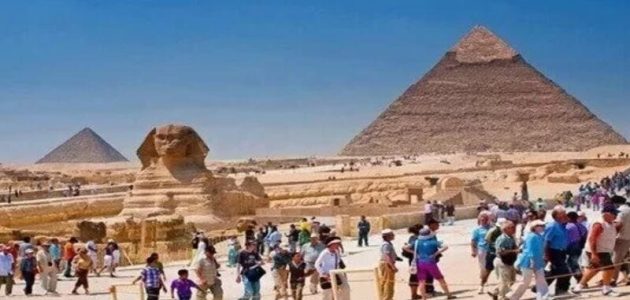 فيتش سوليوشنز من المتوقع توافد 85.4 مليون سائح لمصر حتى نهاية عام 2028 مؤسسة «فيتش سوليوشنز» تتوقع توافد 85.4 مليون سائح لمصر حتى عام 2028