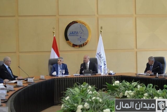 توطين صناعة «التخريد» و«إبرام شراكات» و«تطوير الترسانات».. روشتة إحياء أسطول السفن الوطني توطين صناعة «التخريد» و«إبرام شراكات» و«تطوير الترسانات».. روشتة إحياء أسطول السفن الوطني