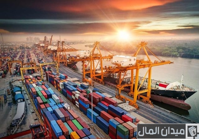 المستوردون تناقش المشكلات الجمركية وتأثيرها على الاستيراد المستوردون تناقش المشكلات الجمركية وتأثيرها على الاستيراد