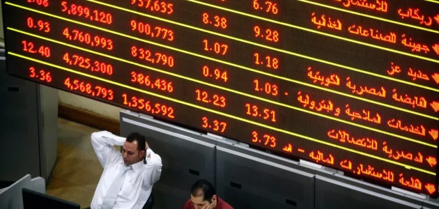وثائق صناديق الاستثمار تتكبد خسائر كبيرة هذا الشهر وثائق «صناديق الاستثمار» تتكبد خسائر قوية الأسبوع الماضي