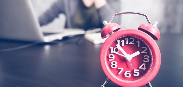 مواعيد تداول العملات بتوقيت السعودية أوقات تداول العملات بتوقيت السعودية