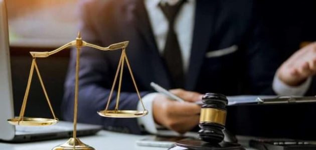 راتب المستشار القانوني في السعودية بالريال السعودي المستشار القانوني في السعودية