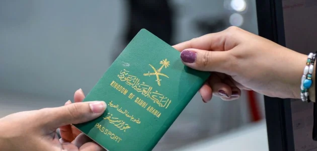 ما هي شروط تجنيس زوجة المواطن السعودي؟.. "منصة أبشر" تجيب شروط تجنيس زوجة المواطن السعودي
