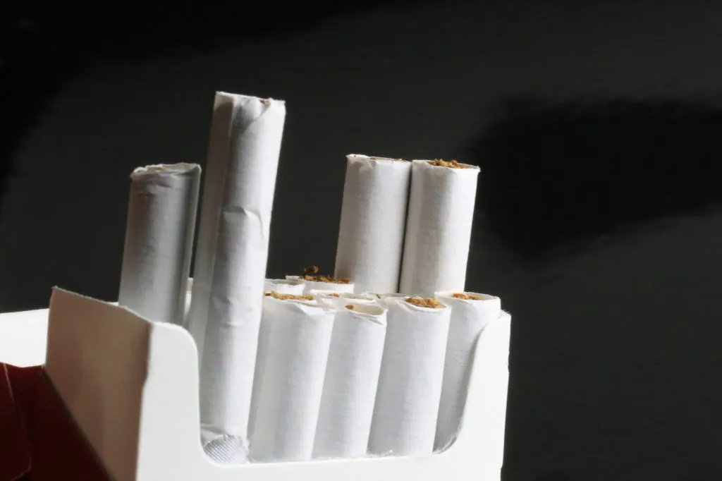 هل مشروع بيع السجائر مربح