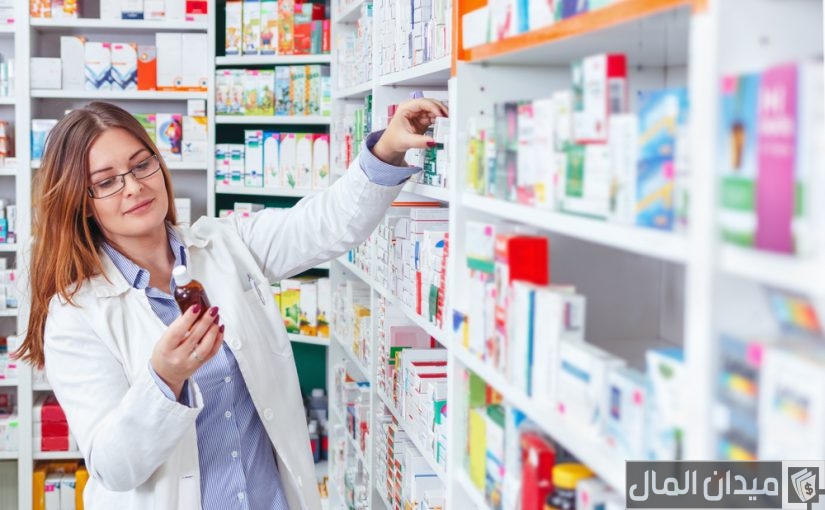 هل يمكن لخريج علوم فتح صيدلية