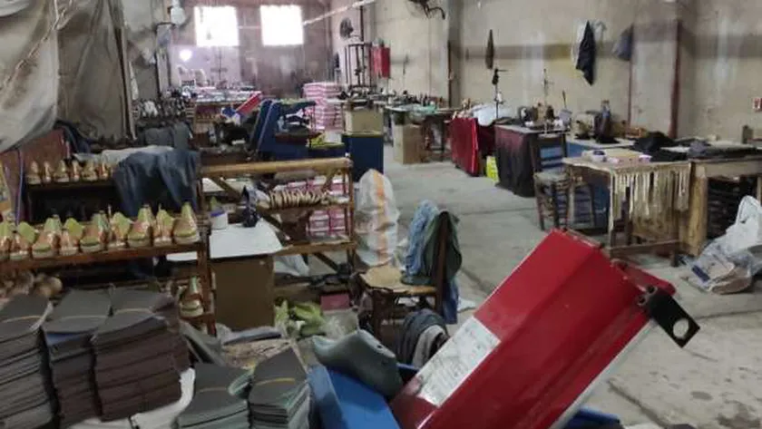 شرح خطوات إنشاء مصنع أحذية