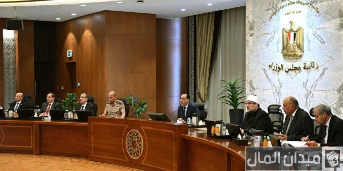 مصطفي مدبولي يقول إن دعم قطاع الصناعة أصبح يؤتي بثماره