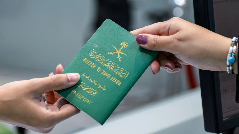خطوات الاستعلام عن صلاحية جواز السفر السعودي “عبر moi.gov.sa”