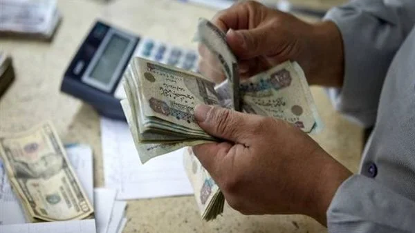 الشهادات الادخارية ذات العائد الثابت بالجنية المصري من البنك الأهلي الكويتي