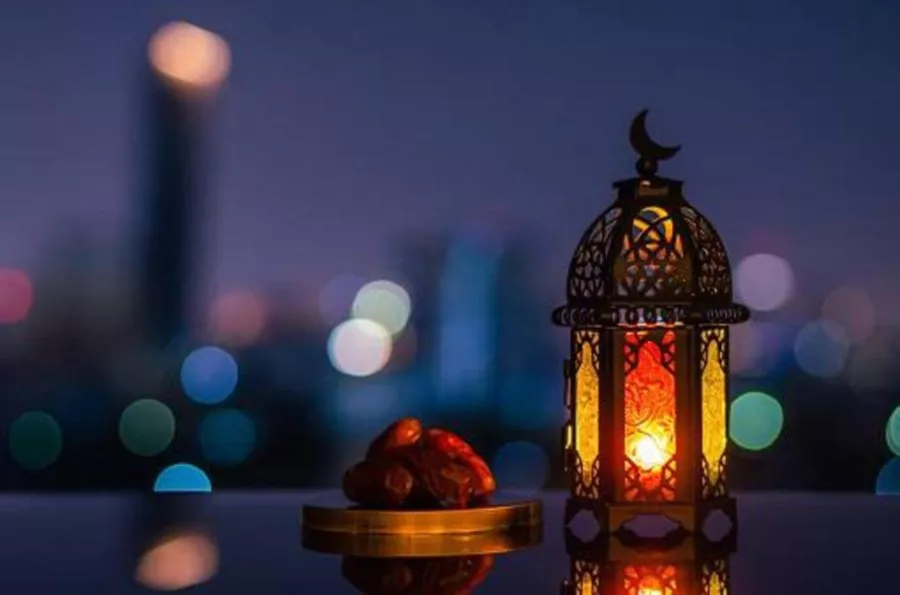 متى موعد رمضان في الإمارات 2025