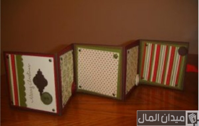 أشكال مطويات بالورق الملون أشكال مطويات بالورق الملون