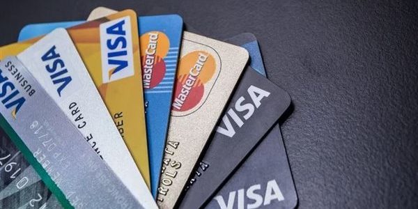 أنواع بطاقات الدفع الإلكتروني