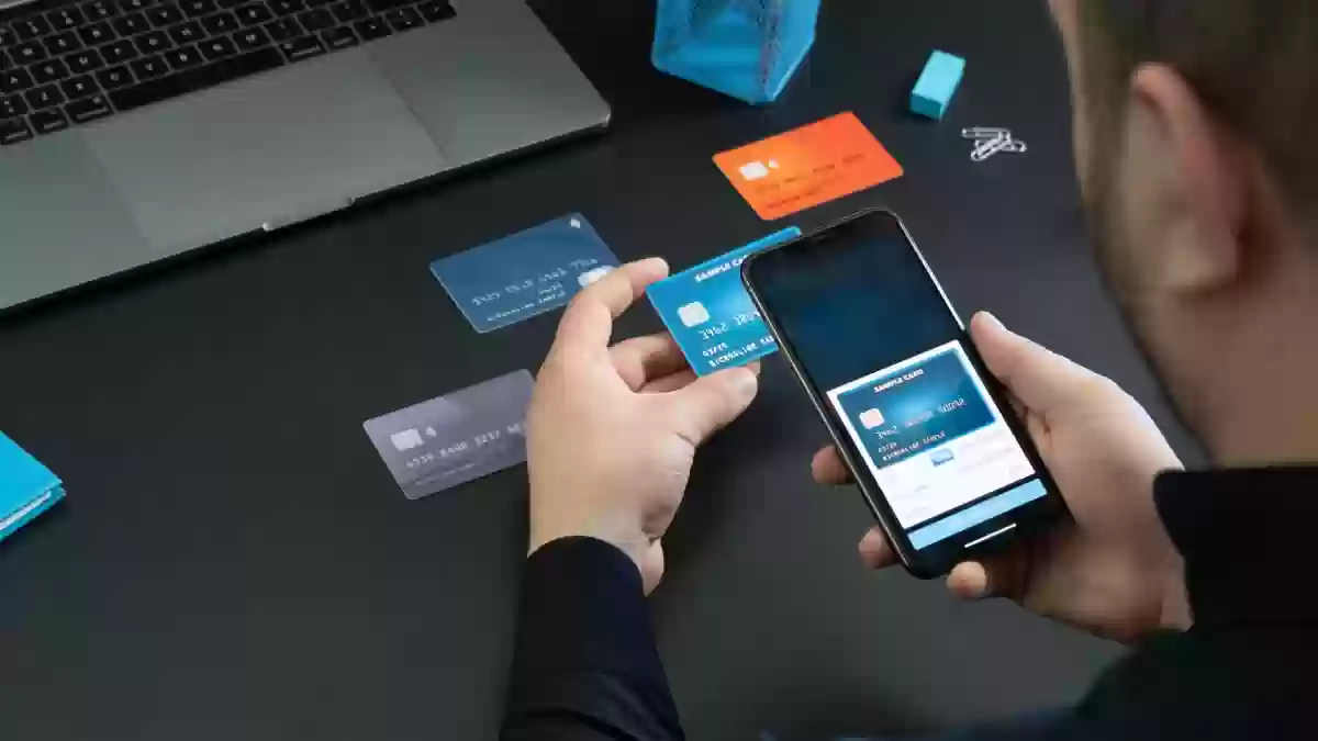 خطوات إضافة بطاقة الصراف للأندرويد والآيفون تعرف عليها