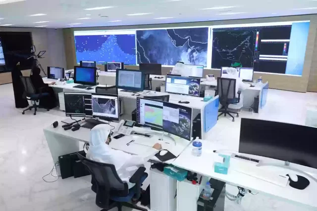 كم رواتب المركز الوطني للأرصاد