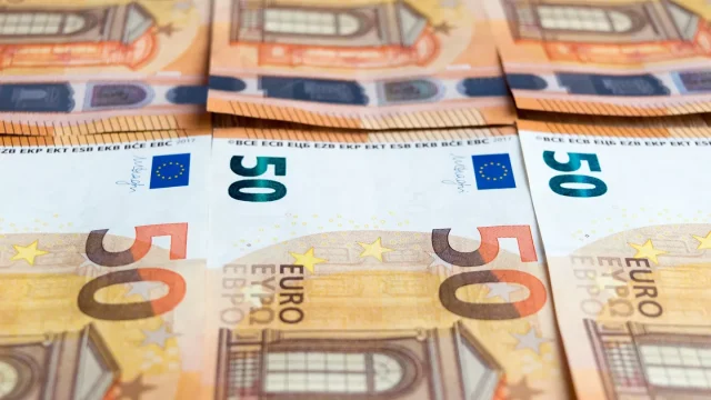 كيفية معرفة اليورو المزور كيفية معرفة اليورو المزور