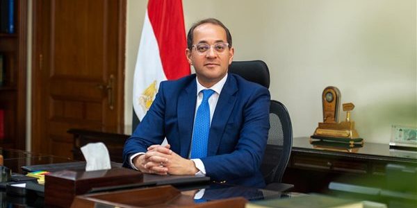 إطلاق المنظومة الإلكترونية للتعاقدات العامة يعزز الشفافية ويغير مشهد الاقتصاد الوطني قريبًا