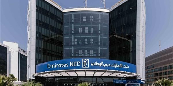 بنك الإمارات دبي الوطني مصر يعلن عن تخفيض عمولة تدبير العملة لمعاملات البطاقات الائتمانية