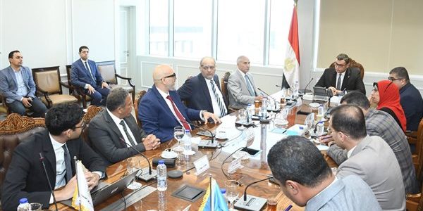 طرح 400 ألف وحدة سكنية جديدة عبر منصة مصر العقارية في أكتوبر المقبل طرح 400 ألف وحدة سكنية جديدة عبر منصة مصر العقارية في أكتوبر المقبل